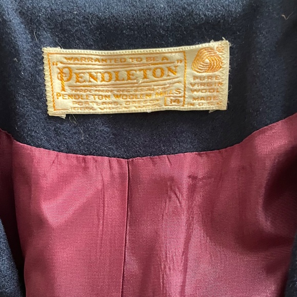Navy blue Pendleton wool blazer - Picture 3 of 4